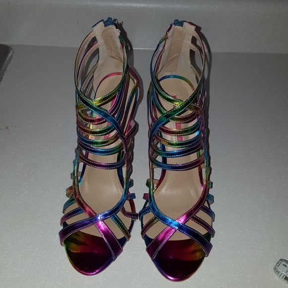 Rainbow Matalic heel (SOLD) - Picture 4 of 6